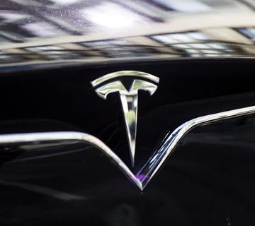 Tesla เตรียมขึ้นราคาระบบขับขี่ด้วยตนเอง 20% จากราคาเดิม วันที่ 17 ม.ค. นี้