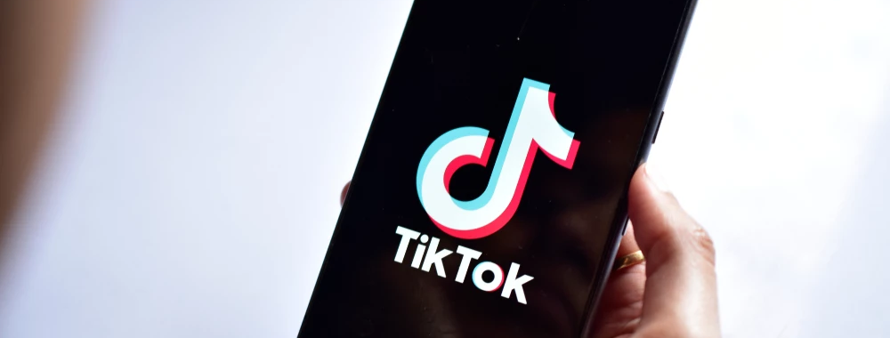 ไทยเสพข่าวจาก TikTok มากสุดในโลก! สื่อนอกชี้ อย่าหวังให้คนรุ่นใหม่อ่านมากกว่าดู